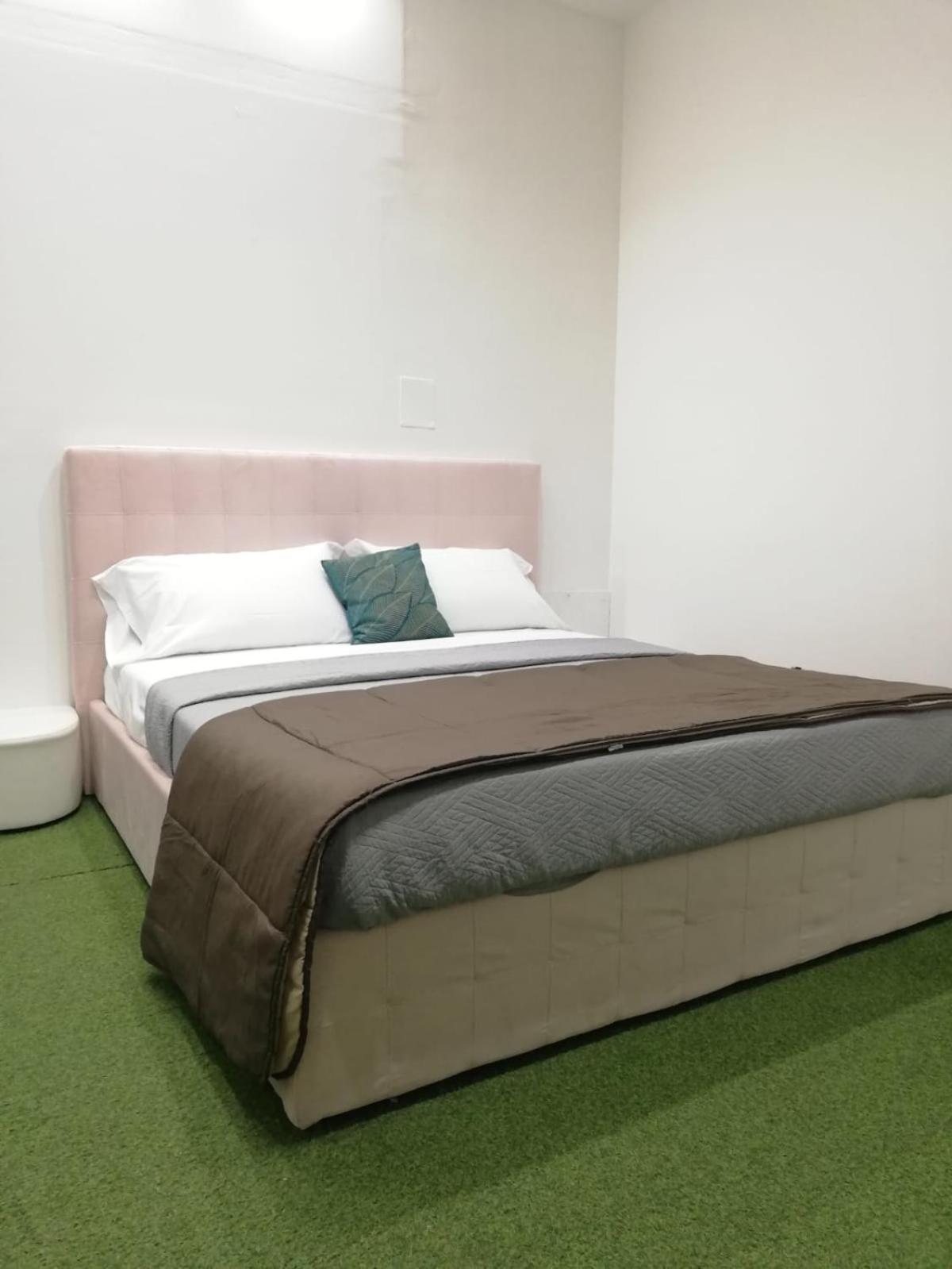 Tiffany & Babylon Luxury Appart hôtel 5*