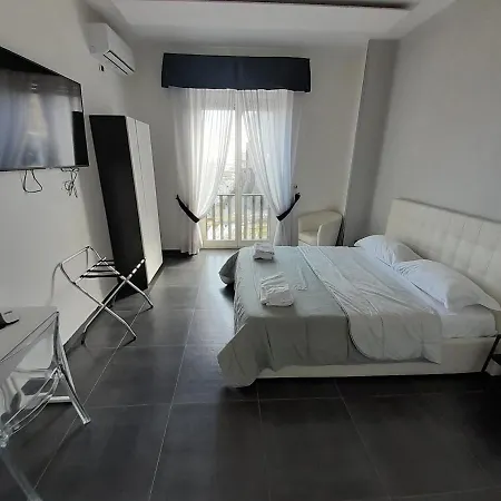 Tiffany & Babylon Luxury Stay Napoli Esterno foto