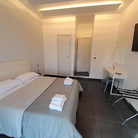 Tiffany & Babylon Luxury Stay Napoli Esterno foto