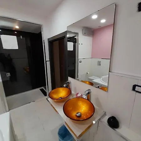 Tiffany & Babylon Luxury Stay Napoli Esterno foto