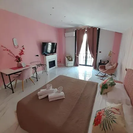 Tiffany & Babylon Luxury Stay Napoli Esterno foto