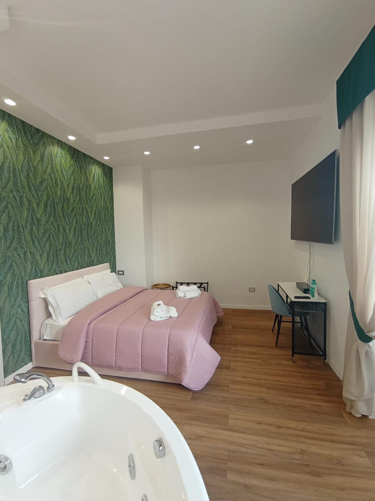 Tiffany & Babylon Luxury Napoli