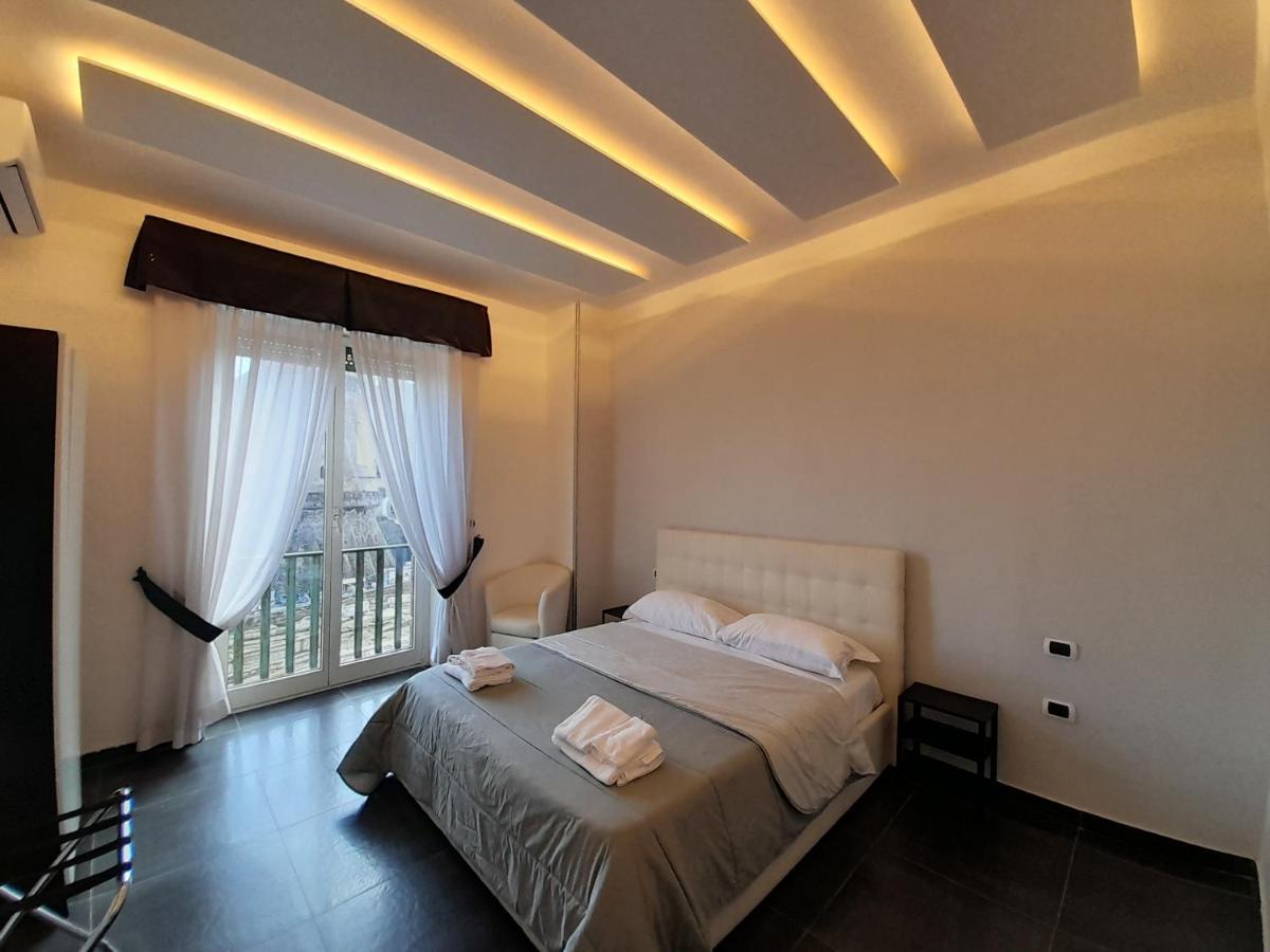 Tiffany & Babylon Luxury Appart hôtel Naples